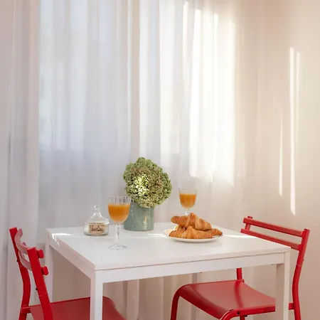 With Free Parking - Short Walk From Ljubljana's Center Apartman *